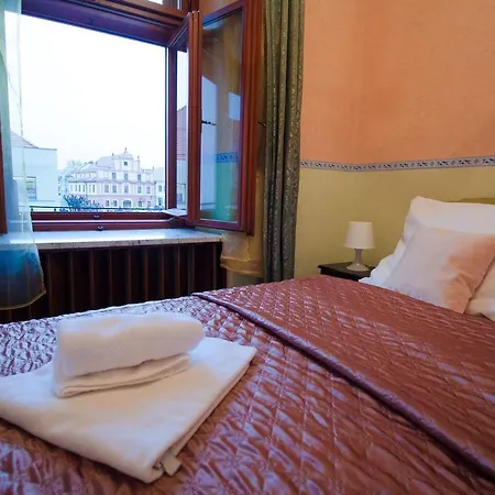 Hotel City Pisek 피세크