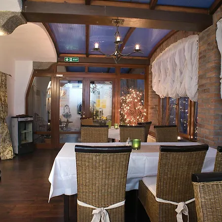 Hotel City Pisek 3*