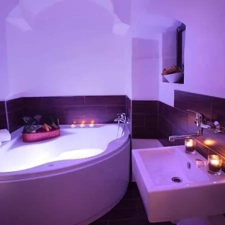 호텔 Hotel City Pisek 3*