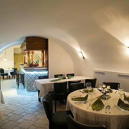 Hotel City Pisek Hotel 3*