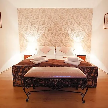 Hotel City Pisek Hotel 3*
