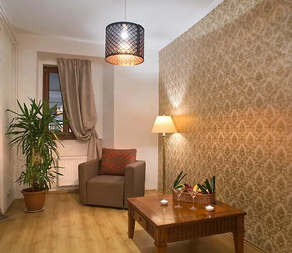فندق Hotel City Pisek